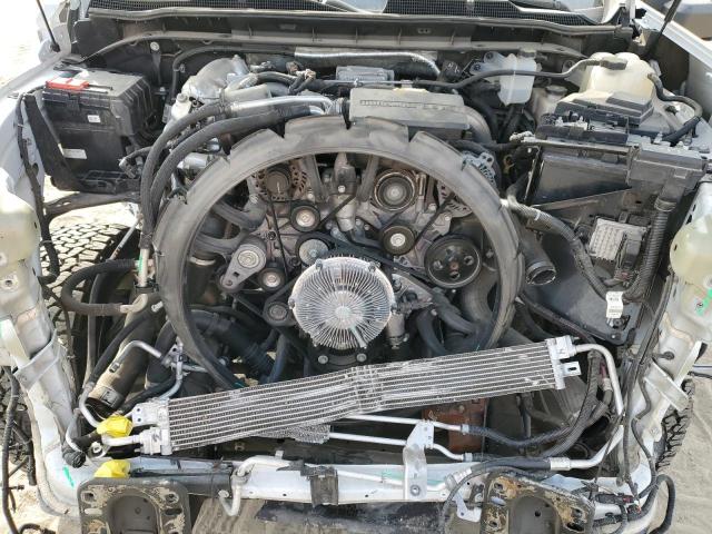 1GC4YUEY2MF257194 - 2021 CHEVROLET silverado K3500 LTZ WHITE photo 11