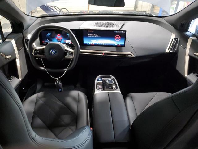 WB523CF04RCN49961 - 2024 BMW IX XDRIVE50 GRAY photo 8