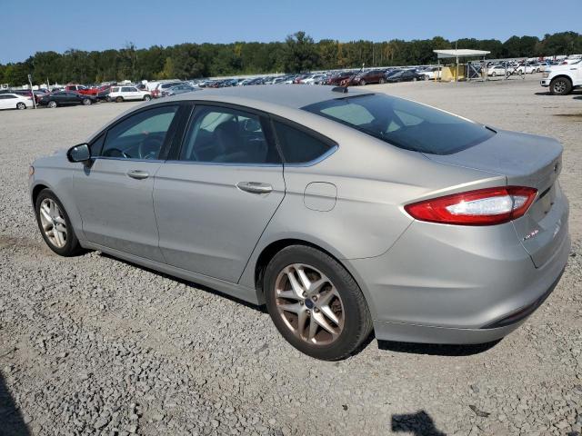 3FA6P0H74FR229156 - 2015 FORD FUSION SE TAN photo 2