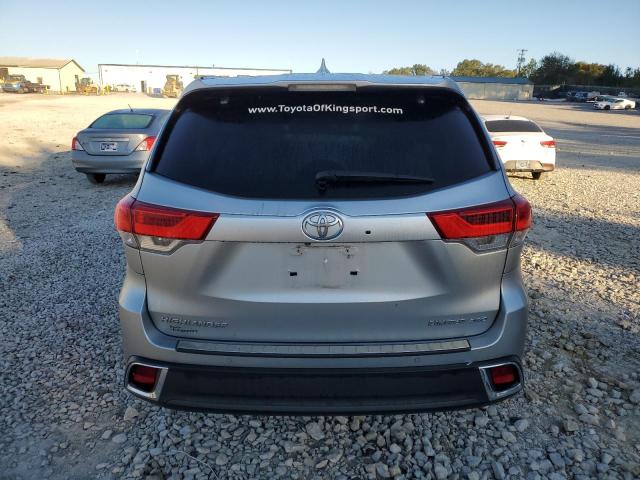 5TDDZRFH7KS995692 - 2019 TOYOTA HIGHLANDER LIMITED SILVER photo 6