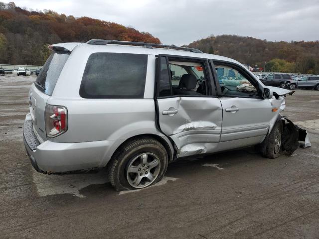 5FNYF18308B052814 - 2008 HONDA PILOT SE SILVER photo 3