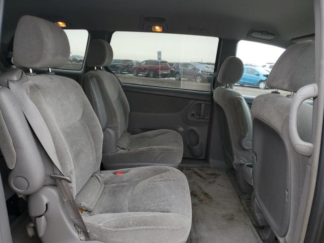 5TDZA29C44S087739 - 2004 TOYOTA SIENNA CE GRAY photo 11