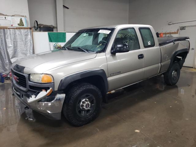 1GTGK29UX2Z113964 - 2002 GMC NEW SIERRA K2500 TAN photo 1