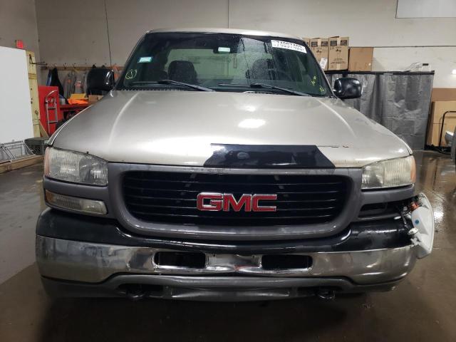 1GTGK29UX2Z113964 - 2002 GMC NEW SIERRA K2500 TAN photo 5