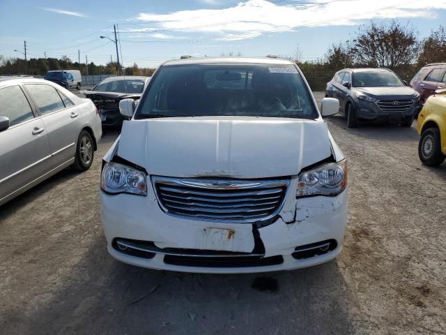 2C4RC1BG8DR620184 - 2013 CHRYSLER TOWN & COU TOURING WHITE photo 5