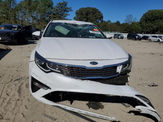 5XXGT4L38KG375476 - 2019 KIA OPTIMA LX WHITE photo 5