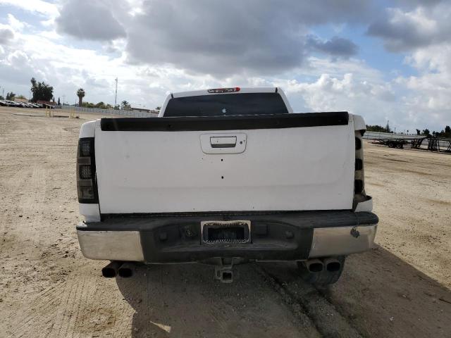 1GTEC14X58Z134262 - 2008 GMC SIERRA C1500 WHITE photo 6