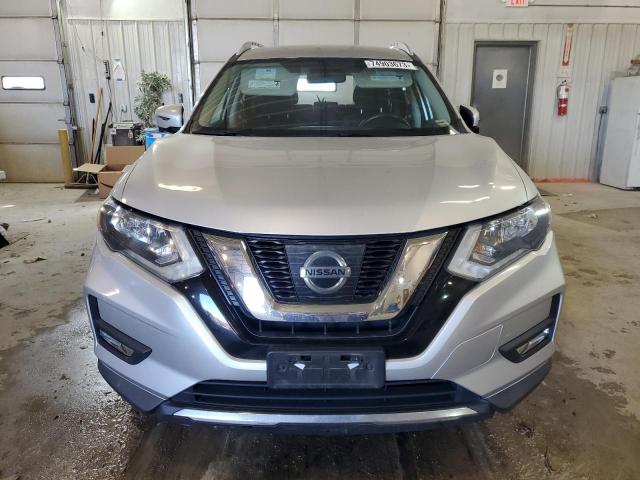 KNMAT2MT3HP595652 - 2017 NISSAN ROGUE S SILVER photo 5