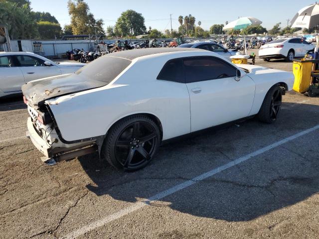 2C3CDZFJ7HH607840 - 2017 DODGE CHALLENGER R/T 392 WHITE photo 3