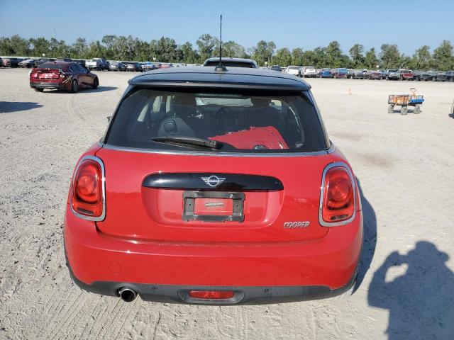 WMWXP5C5XK2H32061 - 2019 MINI COOPER RED photo 6