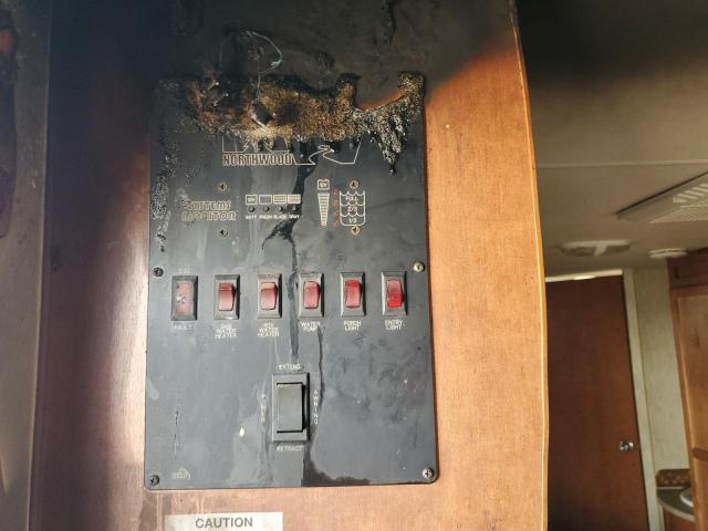 4N11B2327E0141230 - 2014 NORT NASH TRLR TWO TONE photo 8