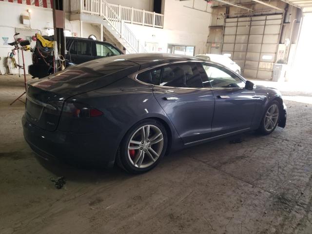 5YJSA1H20EFP64957 - 2014 TESLA MODEL S ნაცრისფერი ფოტო 3