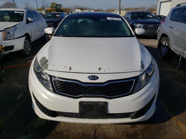 5XXGR4A60DG187405 - 2013 KIA OPTIMA SX WHITE photo 5