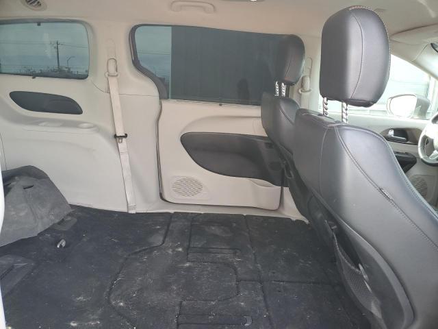 2C4RC1BGXHR633850 - 2017 CHRYSLER PACIFICA TOURING L TAN photo 11