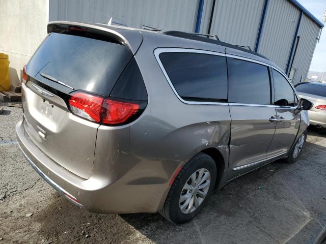 2C4RC1BGXHR633850 - 2017 CHRYSLER PACIFICA TOURING L TAN photo 3