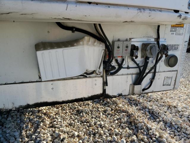 1UYVS2488J2078223 - 2018 UTILITY SEMI TRLR 白色 照片 8