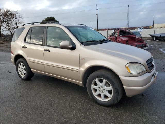 4JGAB72E41A282649 - 2001 MERCEDES-BENZ ML 430 TAN photo 4