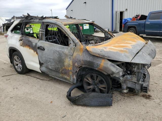 5TDJKRFH3FS136273 - 2015 TOYOTA HIGHLANDER XLE WHITE photo 4