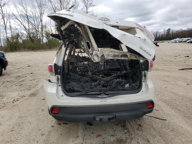 5TDJKRFH3FS136273 - 2015 TOYOTA HIGHLANDER XLE WHITE photo 6
