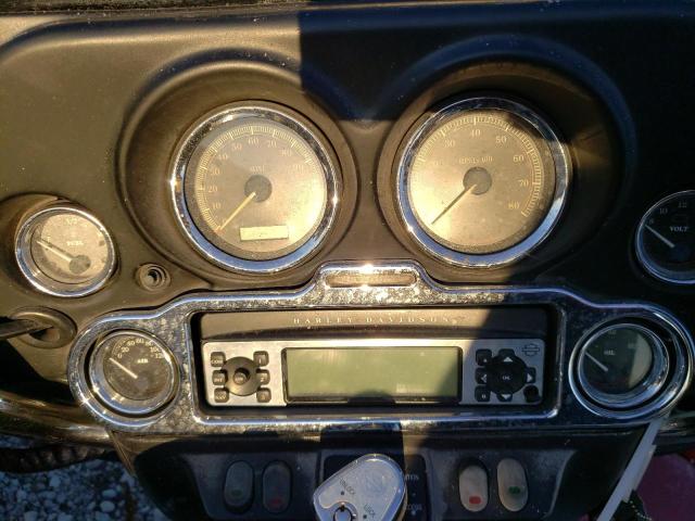 1HD1FC4137Y630919 - 2007 HARLEY-DAVIDSON FLHTCUI 双色 照片 8