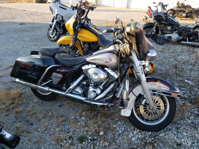 1HD1FC4137Y630919 - 2007 HARLEY-DAVIDSON FLHTCUI 双色 照片 9