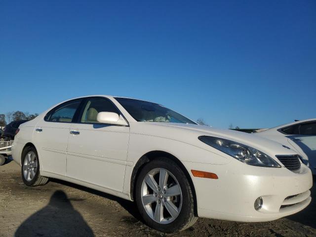 JTHBA30G555081395 - 2005 LEXUS ES 330 WHITE photo 4