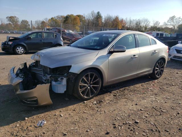 YV126MFK0G2397032 - 2016 VOLVO S60 PREMIER GOLD photo 1