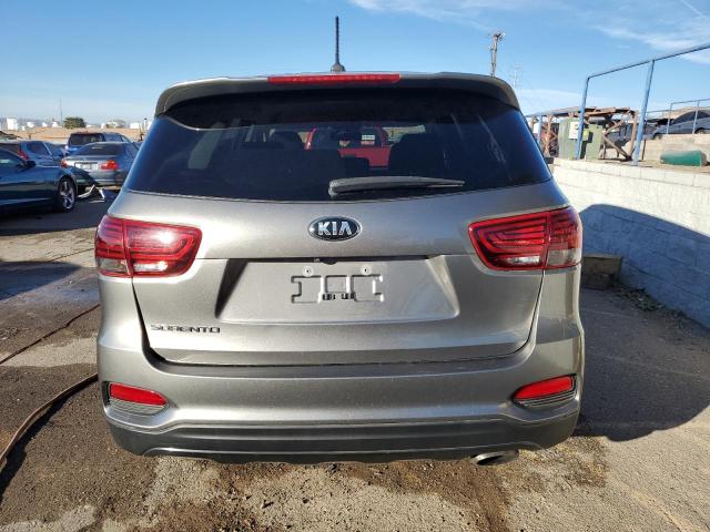 5XYPG4A58KG487019 - 2019 KIA SORENTO LX GRAY photo 6