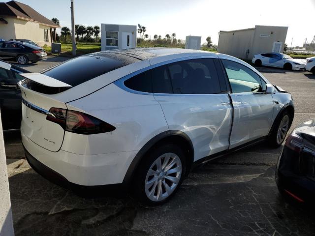 5YJXCBE24LF214006 - 2020 TESLA MODEL X WHITE photo 3