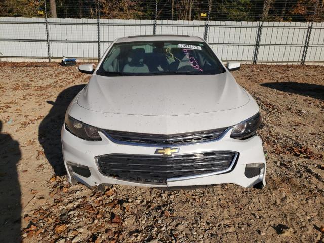 1G1ZD5ST3JF155519 - 2018 CHEVROLET MALIBU LT WHITE photo 5