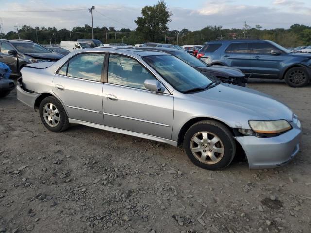 1HGCG56622A110130 - 2002 HONDA ACCORD EX SILVER photo 4