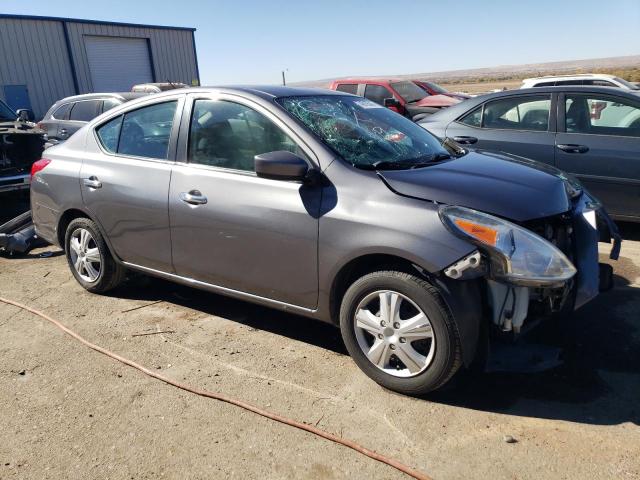 3N1CN7AP6JL859216 - 2018 NISSAN VERSA S GRAY photo 4