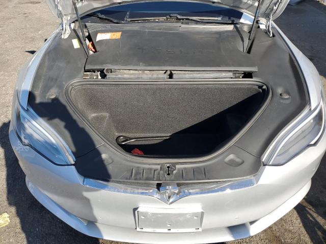 5YJSA1E1XGF177258 - 2016 TESLA MODEL S SILVER photo 11
