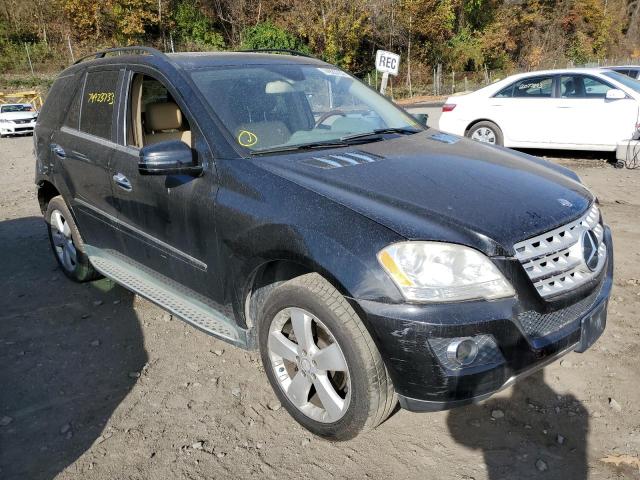 4JGBB8GB0BA684128 - 2011 MERCEDES-BENZ ML 350 4MATIC BLACK photo 4