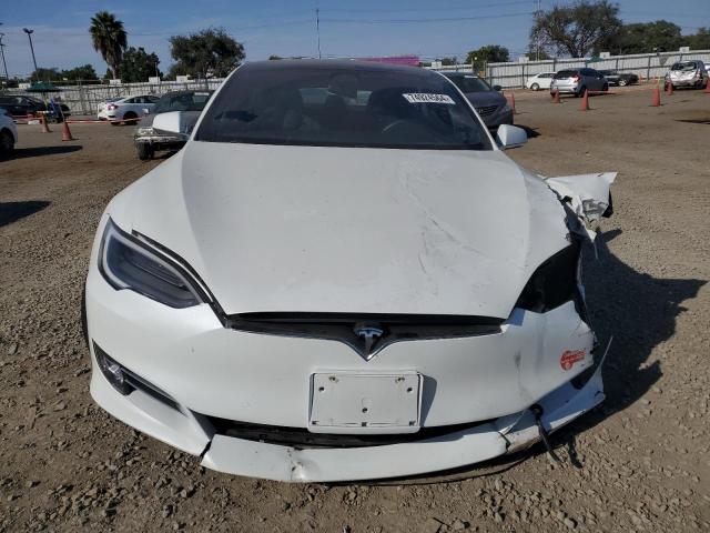 5YJSA1E12HF233744 - 2017 TESLA MODEL S WHITE photo 5