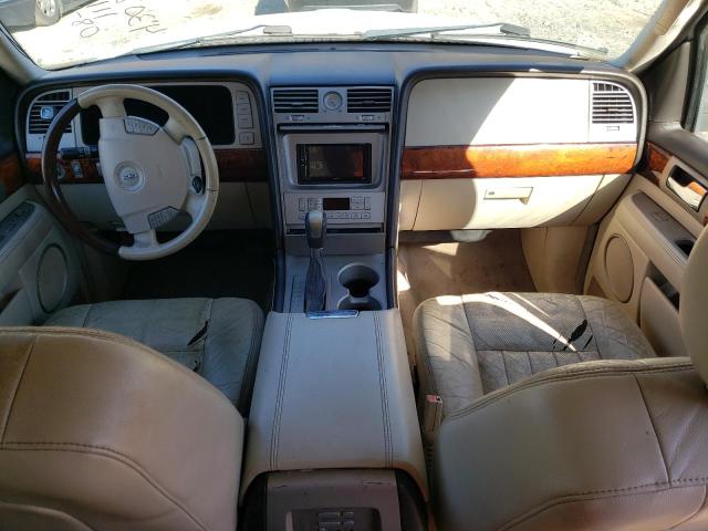 5LMFU27R23LJ28265 - 2003 LINCOLN NAVIGATOR 白色 照片 8