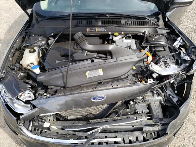 3FA6P0LU2LR267395 - 2020 FORD FUSION SE GRAY photo 11