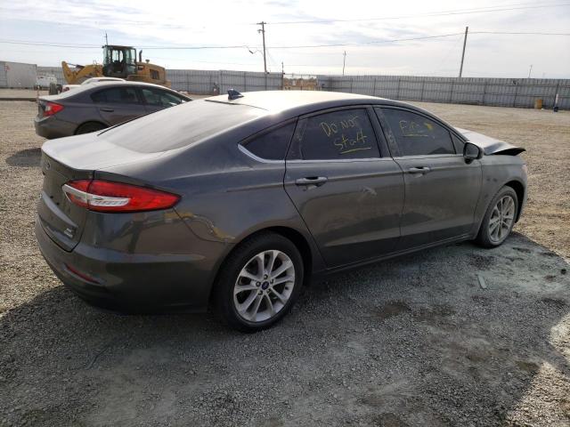 3FA6P0LU2LR267395 - 2020 FORD FUSION SE GRAY photo 3