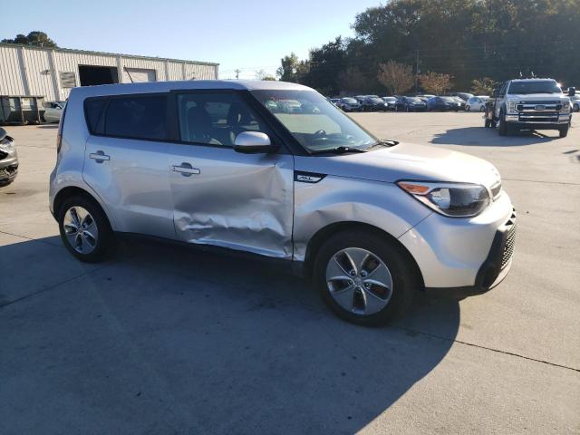 KNDJN2A20G7848799 - 2016 KIA SOUL SILVER photo 4