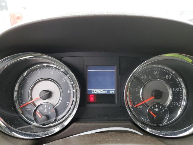 2A4RR8DG6BR777028 - 2011 CHRYSLER TOWN & COU TOURING L GOLD photo 9