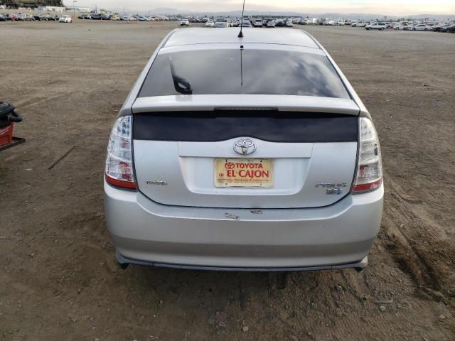 JTDKB20U673265273 - 2007 TOYOTA PRIUS SILVER photo 6