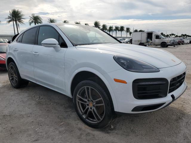 WP1BA2AY6PDA27193 - 2023 PORSCHE CAYENNE COUPE WHITE photo 4