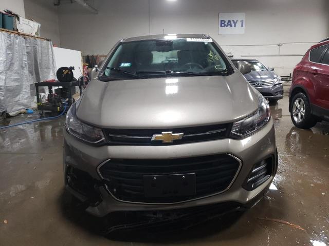 KL7CJKSB3LB334226 - 2020 CHEVROLET TRAX LS BROWN photo 5