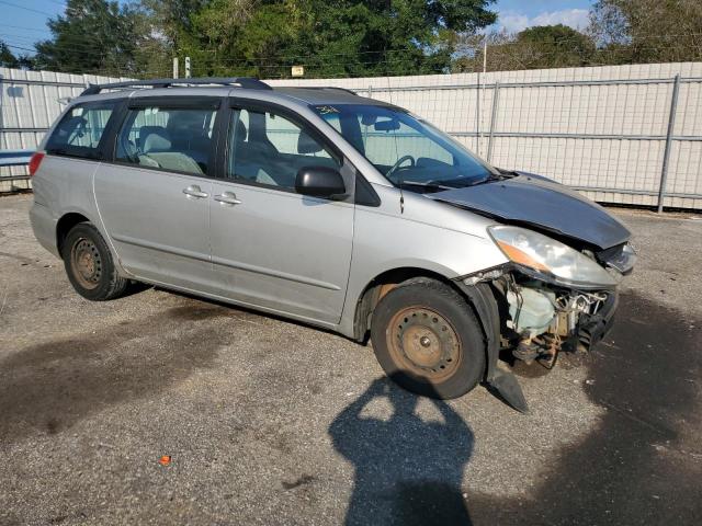 5TDZK23C59S232655 - 2009 TOYOTA SIENNA CE SILVER photo 4