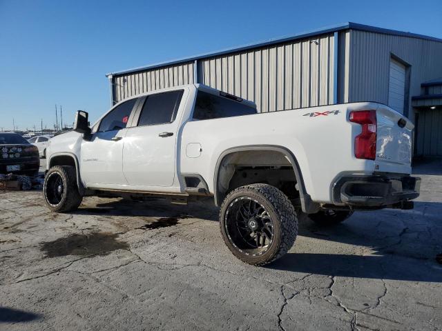 1GC4YME71NF230917 - 2022 CHEVROLET SILVERADO K2500 CUSTOM WHITE photo 2