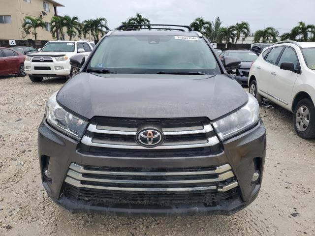 5TDJZRFH4JS524102 - 2018 TOYOTA HIGHLANDER SE GRAY photo 5