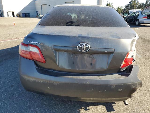 4T4BE46K18R033315 - 2008 TOYOTA CAMRY CE GRAY photo 6