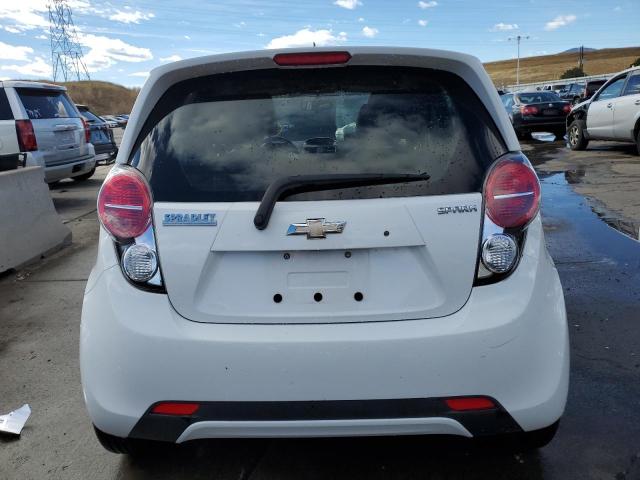 KL8CB6S94EC497445 - 2014 CHEVROLET SPARK LS WHITE photo 6