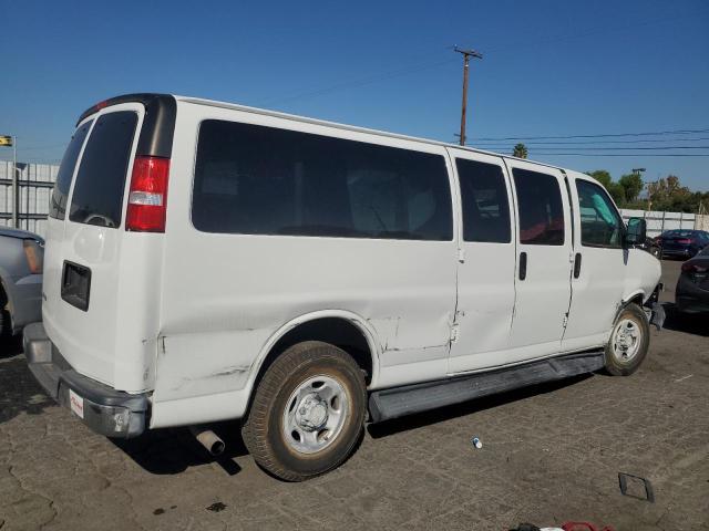 1GAZGPFG5L1215123 - 2020 CHEVROLET EXPRESS G3 LT WHITE photo 3