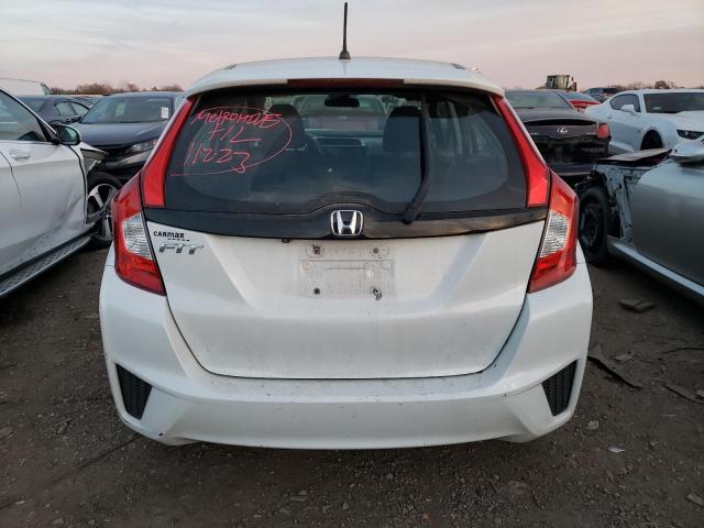 3HGGK5H57FM737239 - 2015 HONDA FIT LX WHITE photo 6